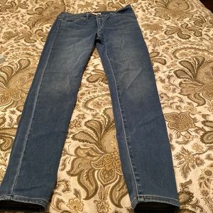 Levi’s 720 Super Skinny High Rise jeans, W28 x L32, like new